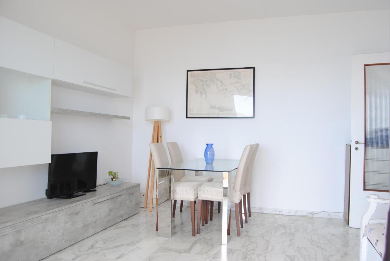 Gaiavacanze Beach Apartment Bordighera Exteriér fotografie
