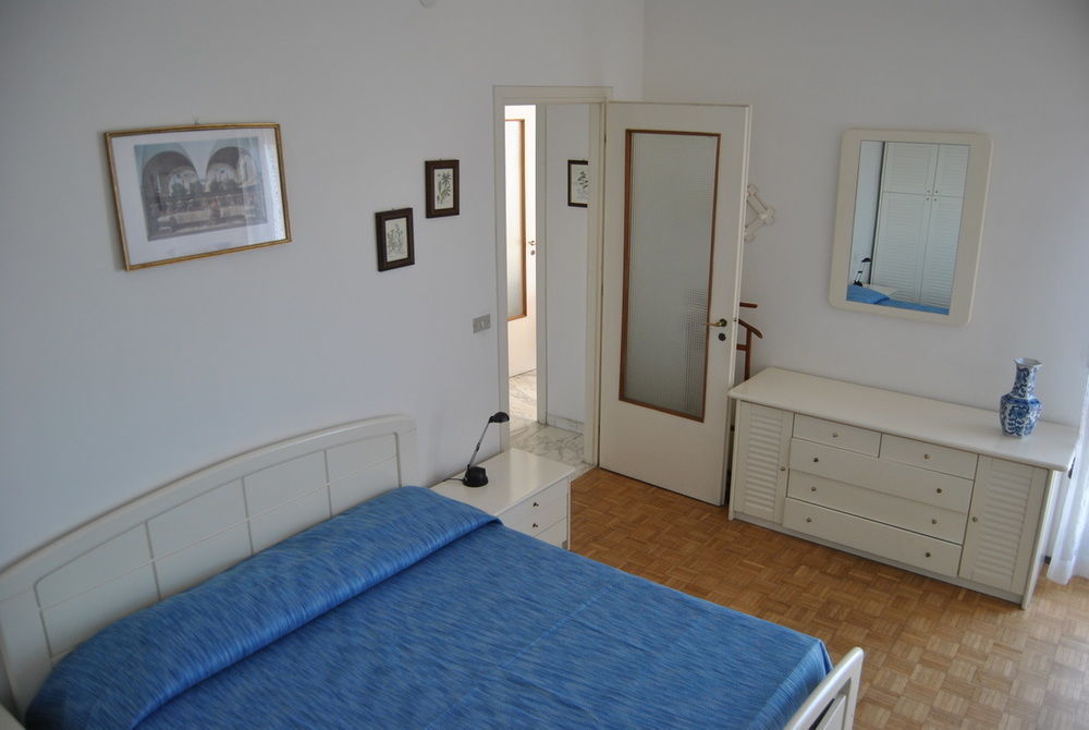 Gaiavacanze Beach Apartment Bordighera Exteriér fotografie